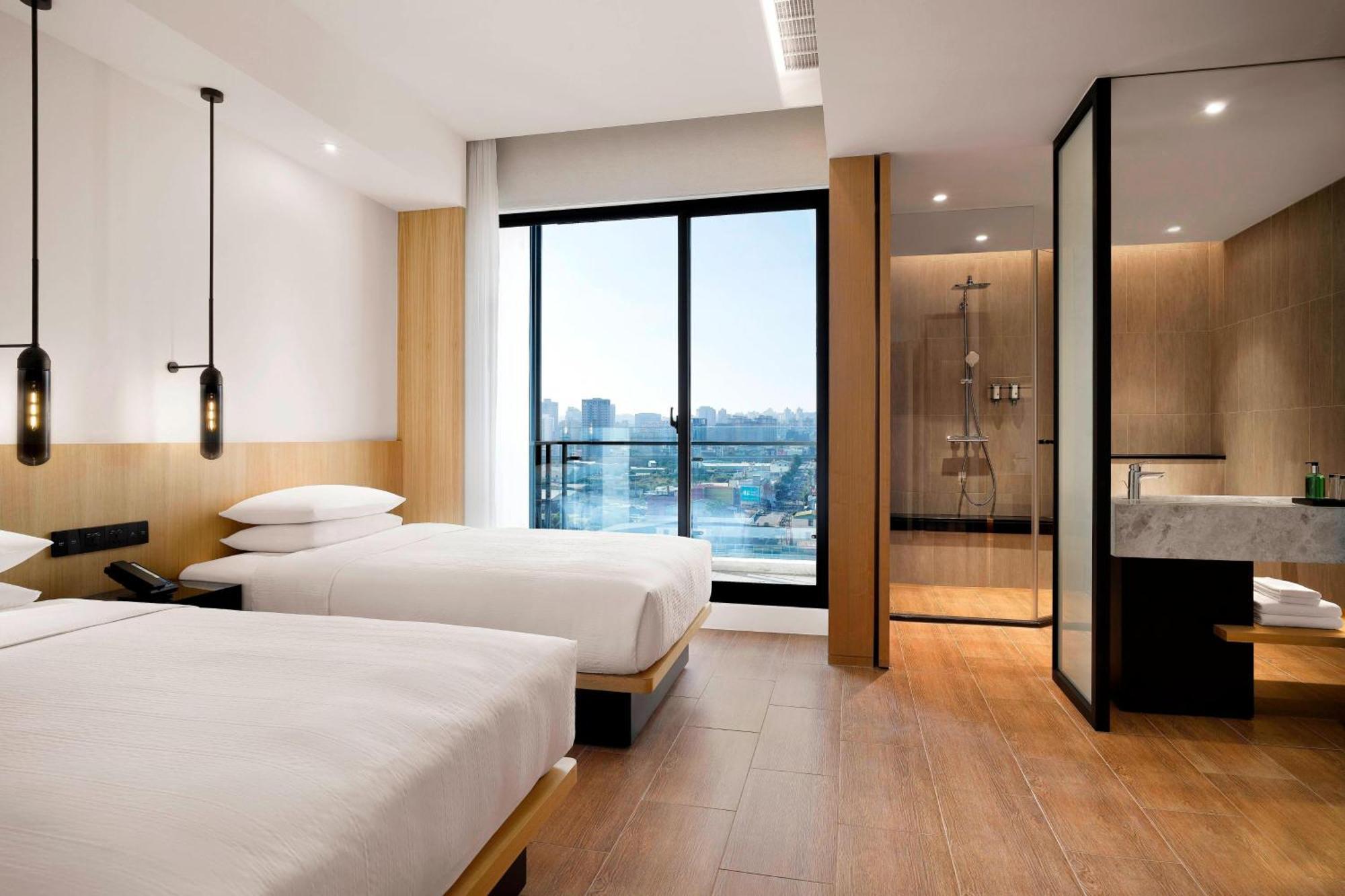 Hotel Fairfield By Marriott Taichung Exterior foto